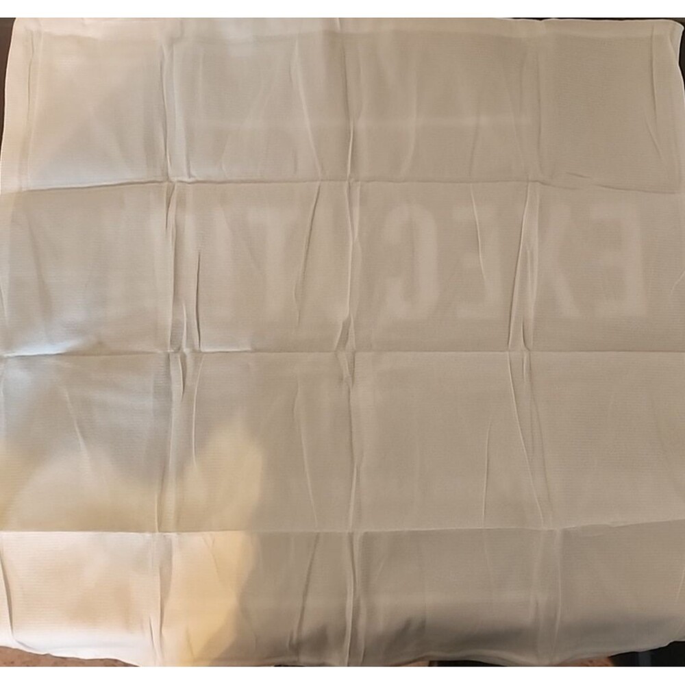 18" x 18" Decorative Pillow Case "Execution: Stop Talking And Put In The" NEW - Picture 2 of 2